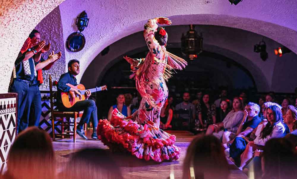 Our honest review of the Tablao Flamenco Cordobés flamenco show in Barcelona