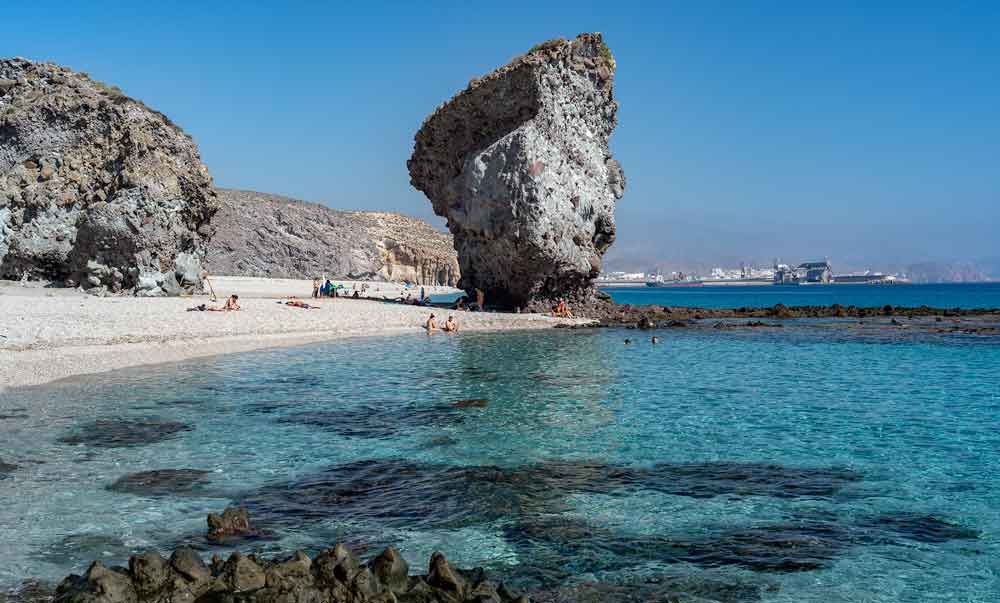 Foto de Playa de los Muertos en Senés, Almería
