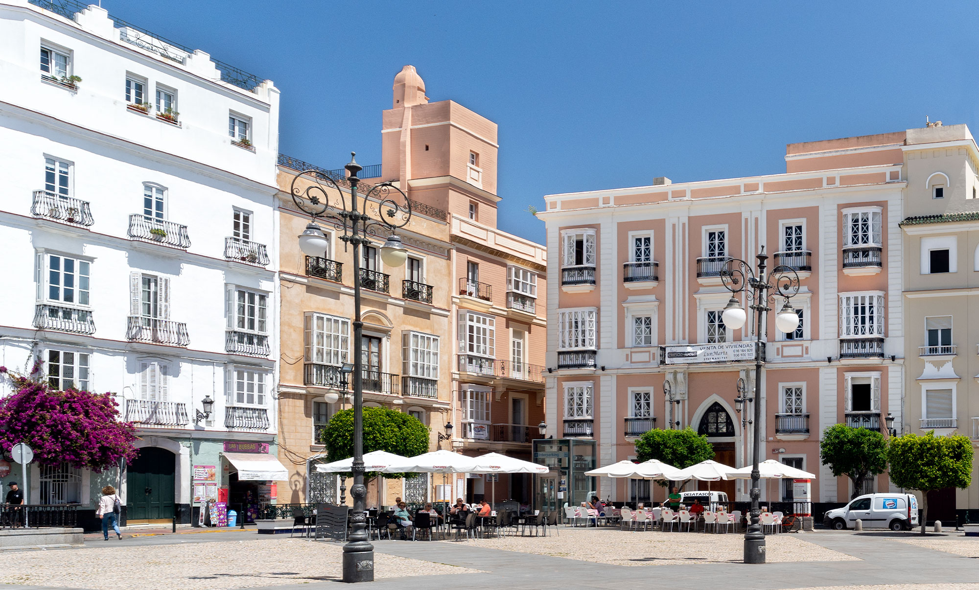 Place San Antonio dans la vieille ville de Cadix, Espagne